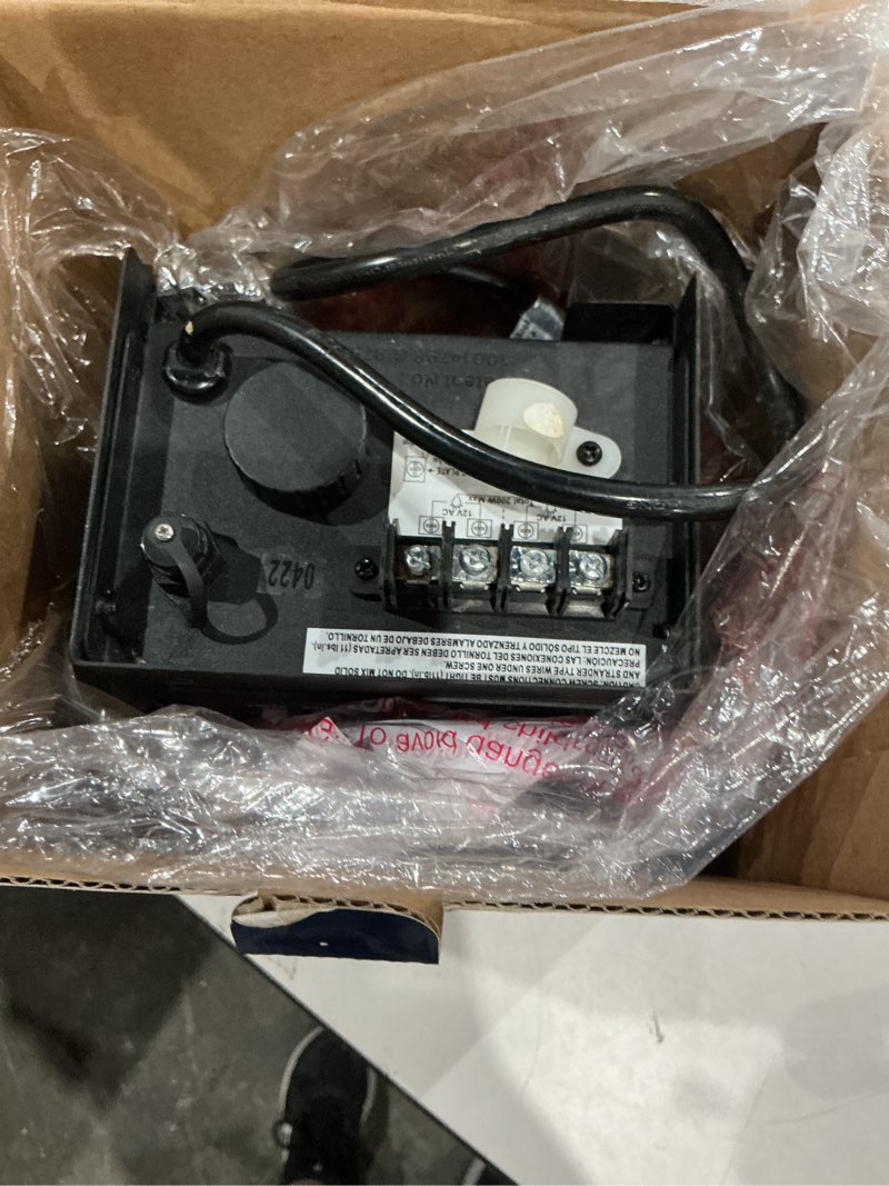 Condition photo showing As Is for harbor breeze 300 -watt multi-tap landscape lighting transformer with digital timer