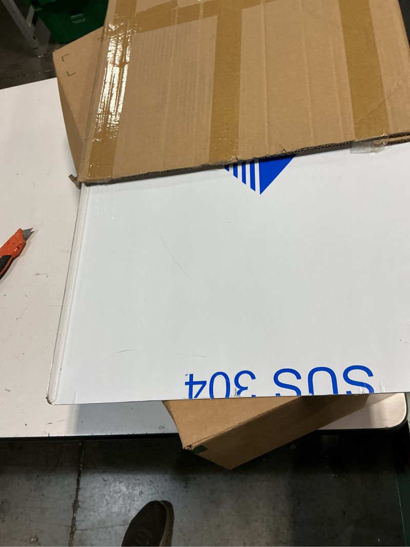 Condition photo showing Good Condition for stainless steel cutting boards for the kitchen, suitable for meat, fruits, vegetables, bread, and baking large-sized cutting boards (50 x 40cm/19.7 x 15.7 in) 19.7"l x 15.7"w