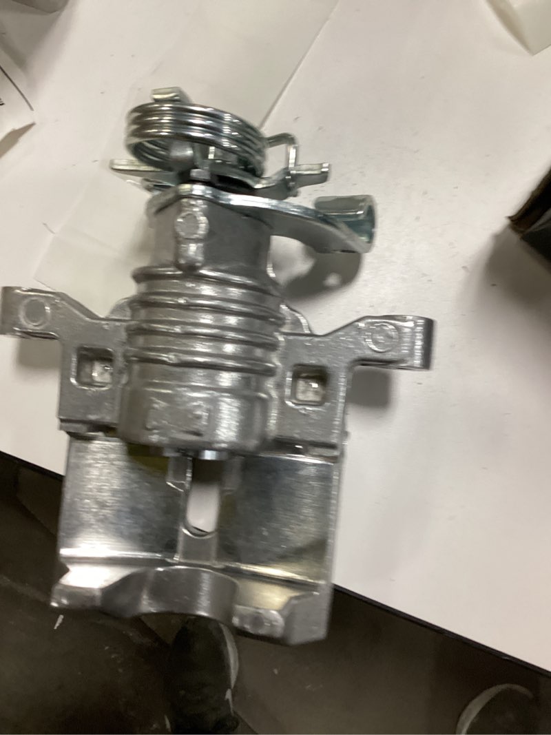 ((1 piece))YHTAUTO Rear Driver Side Disc Brake Calipers with Bracket Replacement for Malibu 2004-2012, Cobalt 2