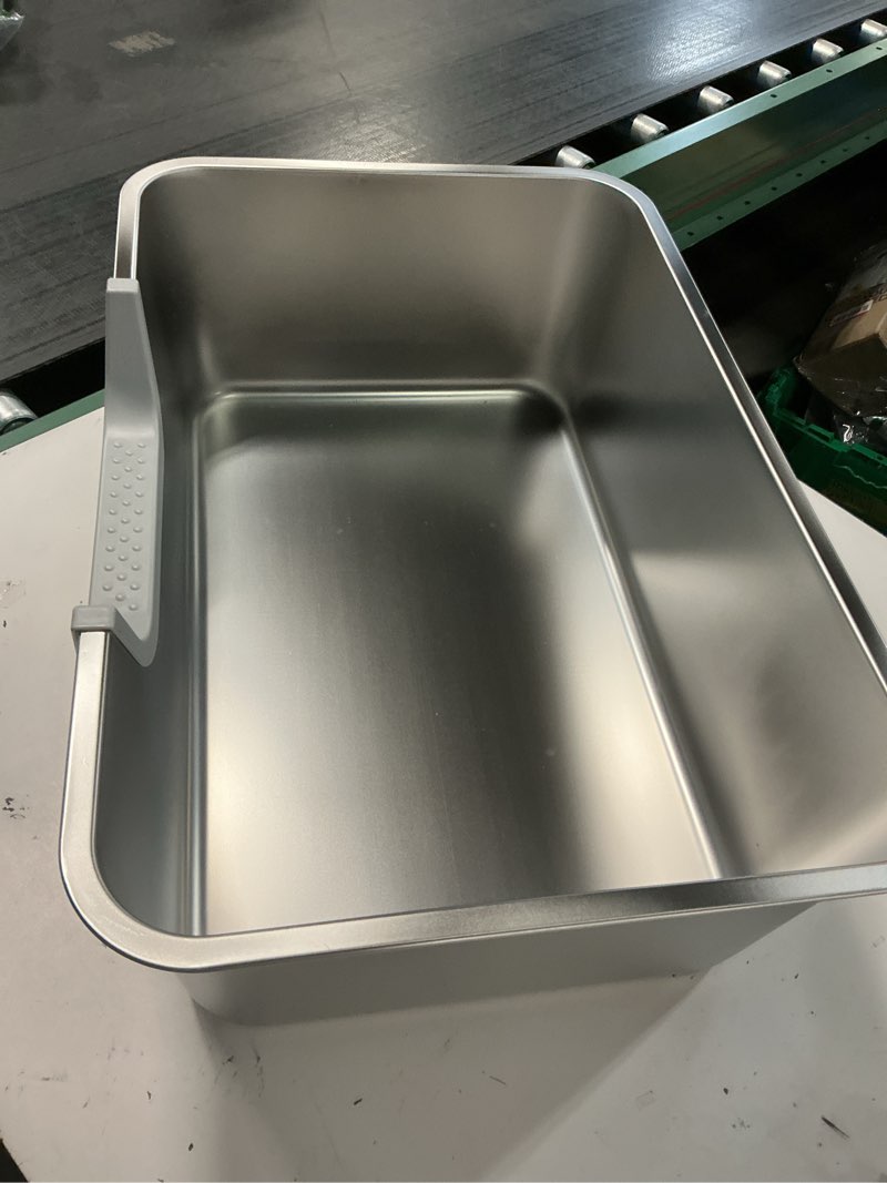 Condition photo showing Good Condition for stainless steel litter box | xl enclosed cat litter boxes with lid for big cats | high sided, anti-urine leakage | non-stick bottom & includes litter mat & metal scoop