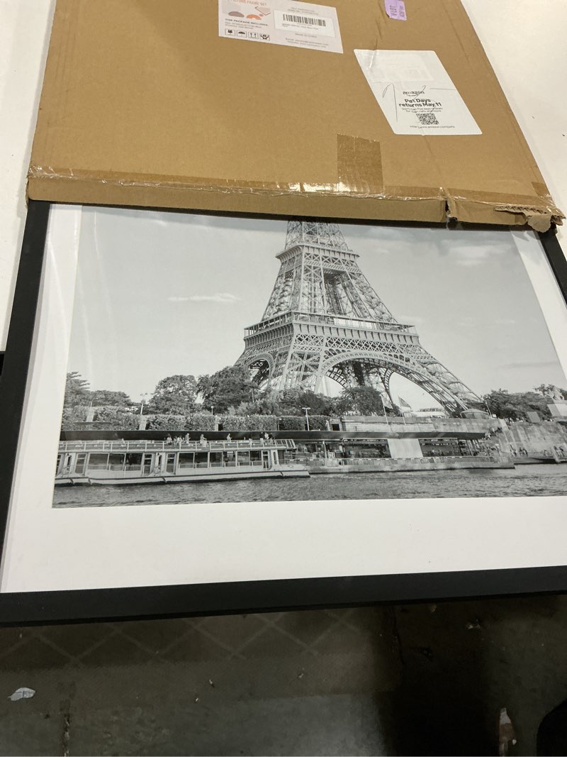 Condition photo showing Good Condition for upsimples 18x24 picture frame, display pictures 16x20 with mat or 18 x 24 without, wall hanging poster frames, black, 1 pack black 18x24