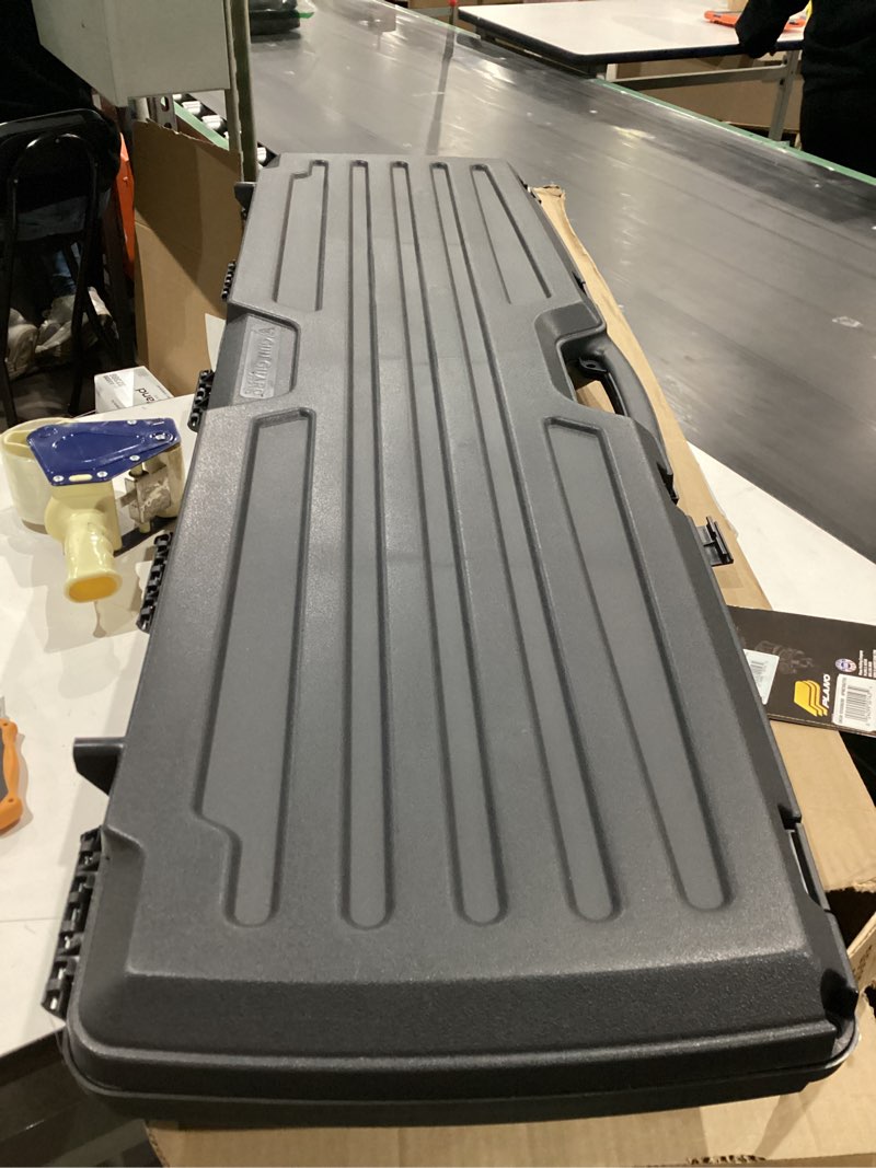 Condition photo showing Good Condition for Plano Gun Guard SE Series Gun Case, Black, Lockable Padlock Tabs for Travel, Gun Cases for Rifles and Gun Accessories Double Rifle/Shotgun Case