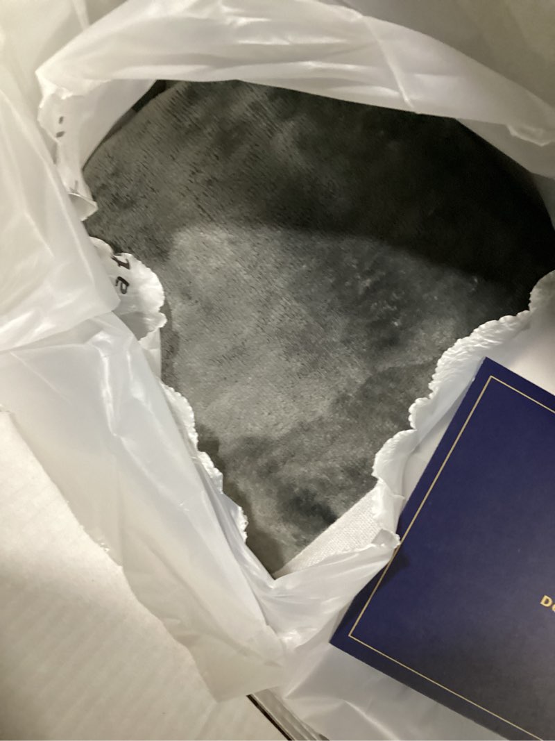 Condition photo showing Good Condition for phf truly velvet duvet cover set queen size, 3pcs ultra soft breathable comforter cover set (no filling), luxury cozy flannel duvet cover with pillow shams bedding collection, 90" x 90", dark grey queen dark grey (no comforter)