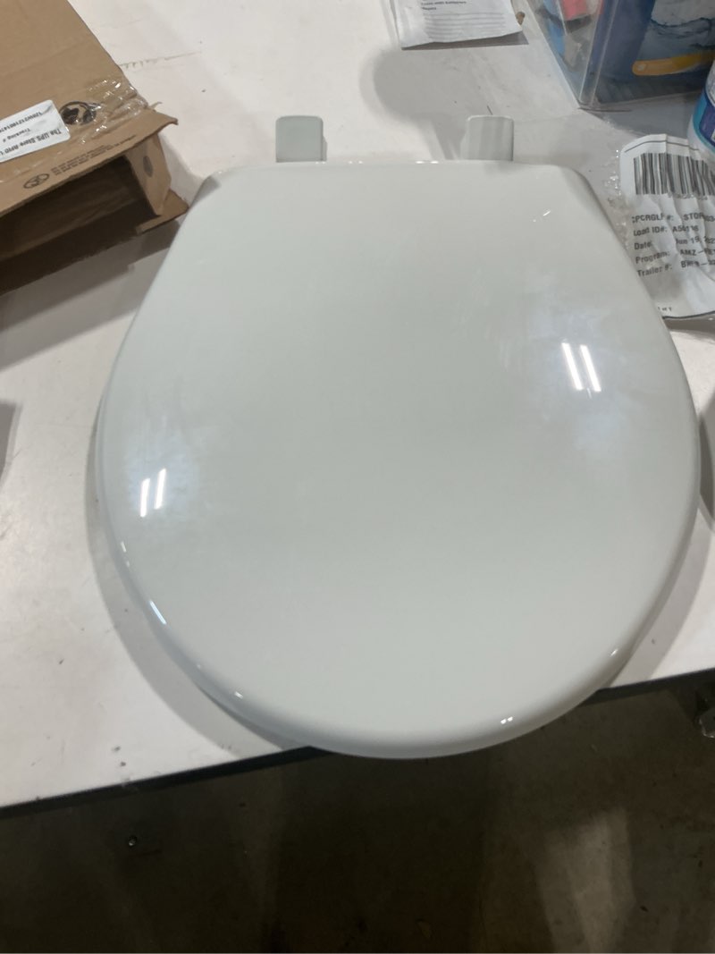 Condition photo showing Good Condition for bemis 500ec 390 toilet seat with easy clean & change hinges, 1 pack round, cotton white