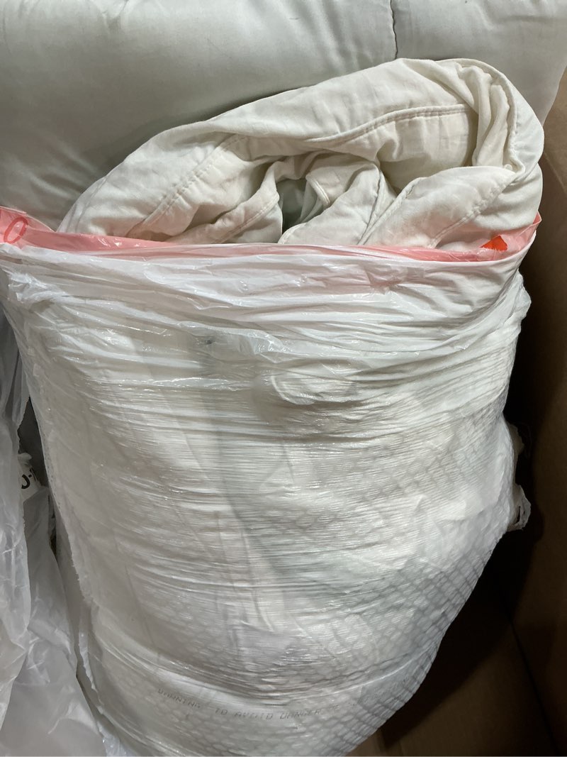 Condition photo showing As Is for coonp queen mattress topper, extra thick pillowtop, cooling and plush mattress pad cover cotton top bed topper protector with 8-21 inch deep pocket