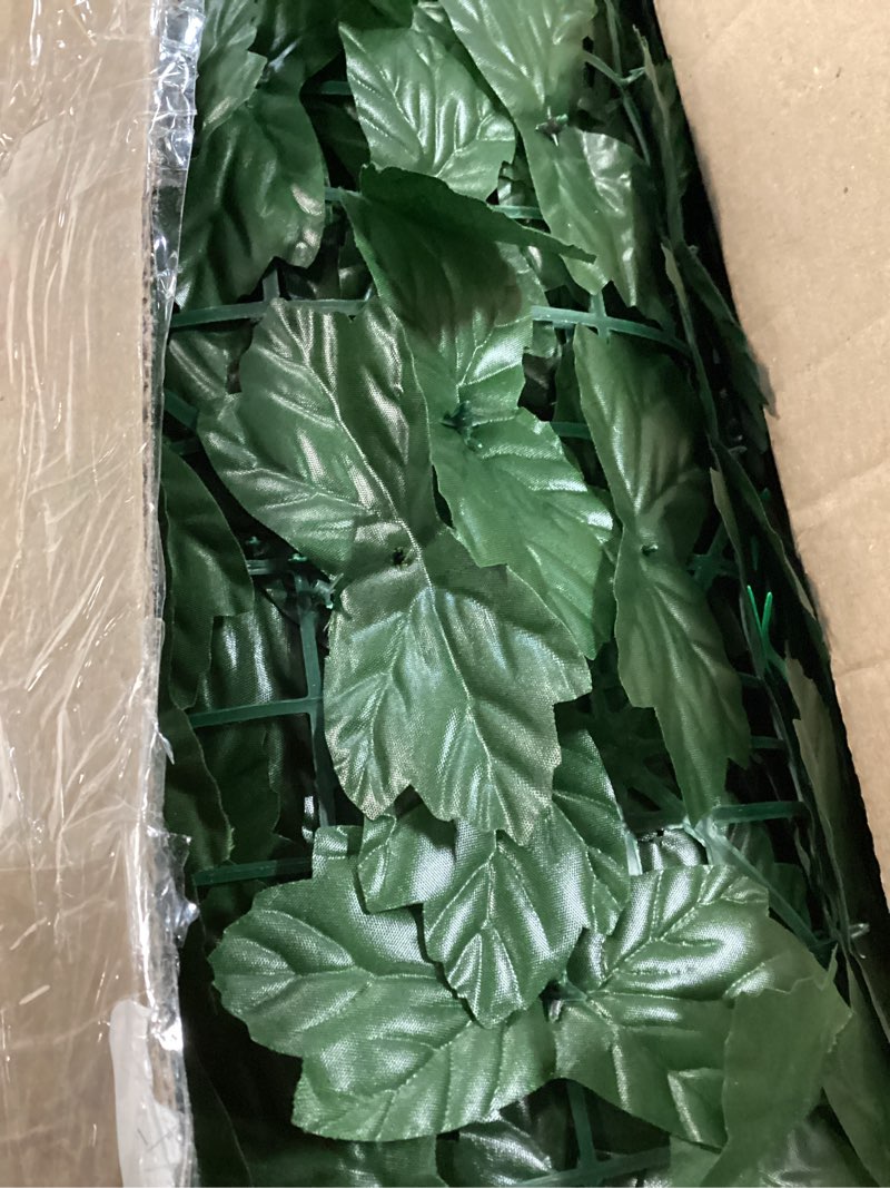 Condition photo showing Good Condition for dearhouse artificial ivy privacy fence, 196.85x39.37inch artificial hedges fence and faux maple leaf decoration for outdoor garden decor