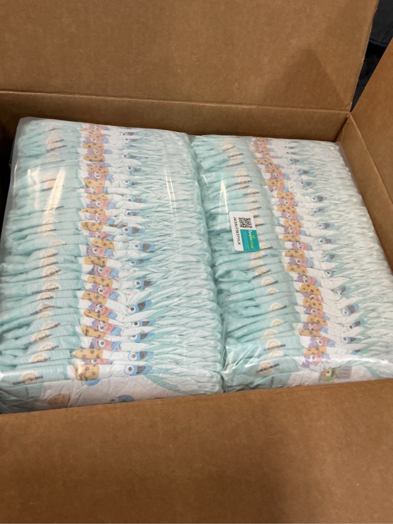 Condition photo showing New/Like New for Pampers Diapers - Baby Dry - Size 3, 210 Count, Absorbent Disposable Infant Diaper (Packaging May Va
