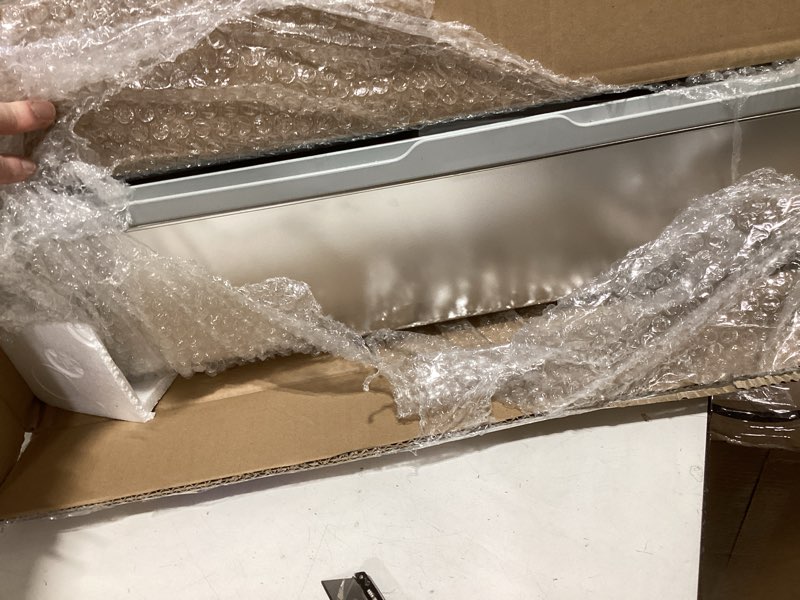 Condition photo showing Good Condition for soulbond xxxl stainless steel litter box with lid, 27.5" l x 19.7" w x 16.5" h large covered metal jumbo cat litter box enclosed for large and multi-cat families, easy to clean