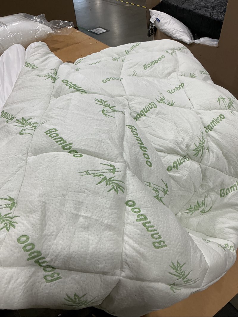 Condition photo showing Good Condition for niagara sleep solution ultra soft king size mattress topper - viscose made from bamboo pillow top mattress pad for back pain relief - naturally cooling for hot sleepers, green king 1 green