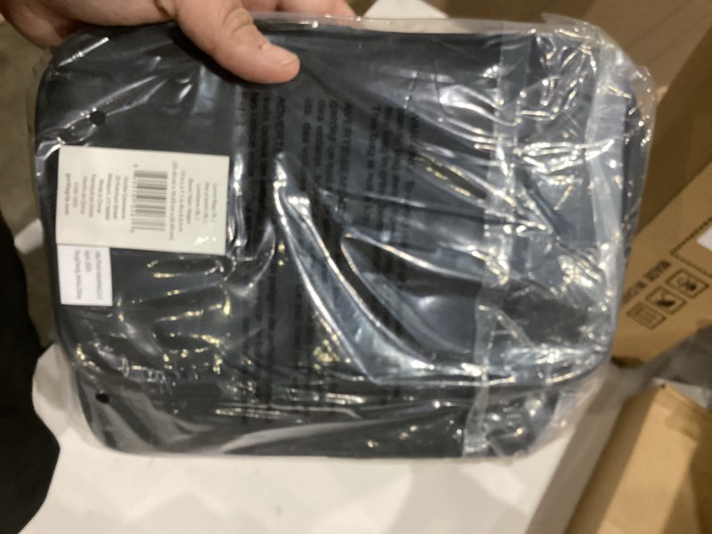 Condition photo showing New/Like New for GORILLA GRIP Reusable Insulated Lunch Box Bag for Women Men, Large Leakproof Soft Cooler Bags, Multiple Compartments, Mesh Pockets, Adjustable Strap, Food Tote Keeps Drinks Cold, 8L, 10x9, Black 8L Black