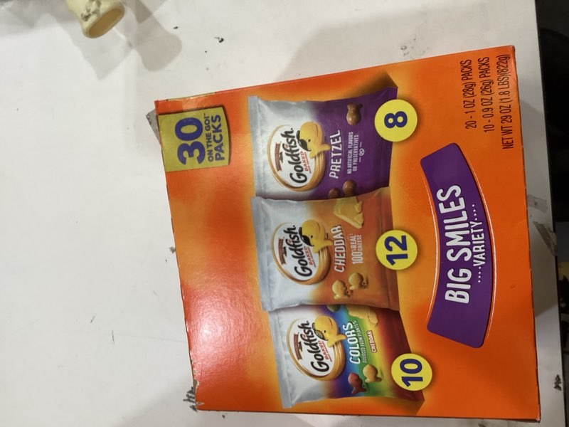 Condition photo showing New/Like New for goldfish crackers big smiles variety pack with cheddar, colors, and pretzels, snack packs, 30 ct