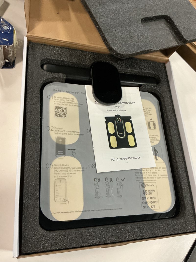 Condition photo showing Good Condition for RunStar Smart Scale FSA&HSA Eligible, 8 Electrodes Digital Bathroom Scale for Body Weight and Fat, BMI, Muscle Mass 28 Body Composition Measurement, with Full-Color TFT LCD on Retractable Handle black
