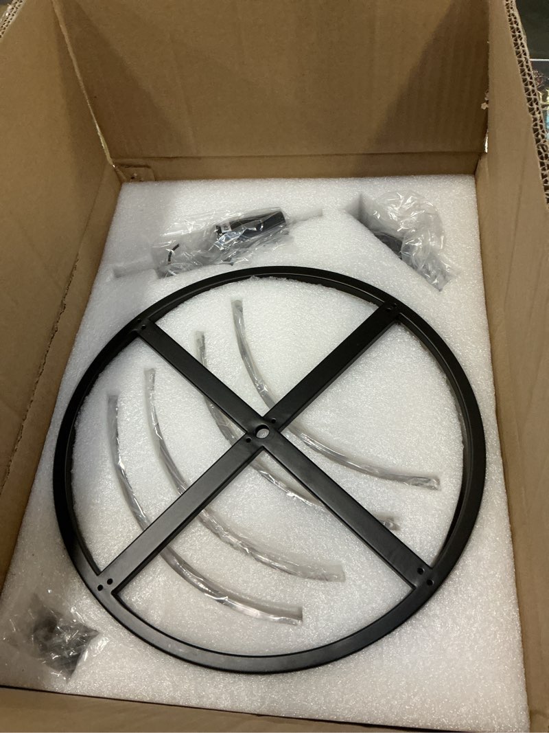 Condition photo showing Good Condition for Light fixture ZX032BL02