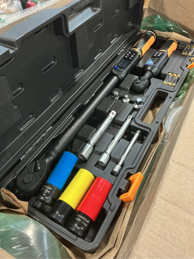 Condition photo showing Good Condition for Uharbour Digital Torque Wrench Set, 1/2"&3/8" Torque Wrench Digital with Dual Direction Ratchet, 3.8-250.8 Ft.lb & 0.66-44.29Ft.lbs Range, ±1% Accuracy with Vibration, Buzzer and LED Alert 1/2" & 3/8" Drive 3.8-250.8 Ft.lb &0.66-44.29 Ft.lb