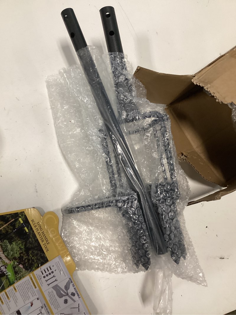 Condition photo showing New/Like New for colwelt bulb planter tool long handle, serrated base gardening bulb transplanter with soft grip, heavy duty long handled bulb planter sod plugger for digging holes to plant tulips, iris, daffodils