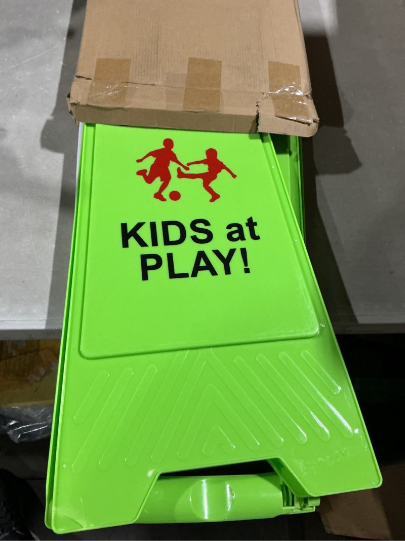 Condition photo showing Good Condition for 2 pack kids at play signs with reflective tape, children at play safety signs double-sided text and graphics easier to identify, kids at play safety for street neighborhoods commuity(green)