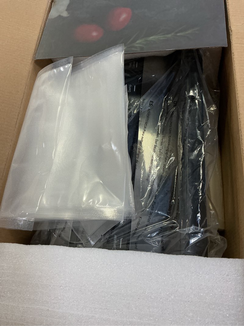 Condition photo showing Good Condition for vacuum sealer for food, complete starter kit includes 2 rolls & 10 bags, all-in-one automatic food sealer machine with built-in cutter & bag storage, powerful motor for dry/moist/canister sealing