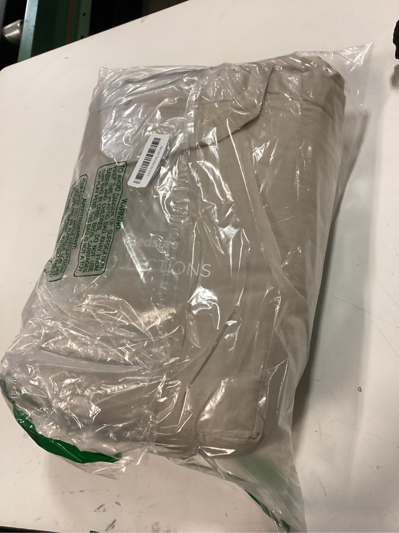 Condition photo showing Good Condition for Bedsure Cotton Duvet Cover Set - 100% Cotton Waffle Weave Linen Color Duvet Cover California King Size, GentleSoft™ and Breathable Cal King Bedding Set for All Season, 3 Pieces, 104"x98" California King (104" x 98") 04 - Linen (No Comforter)