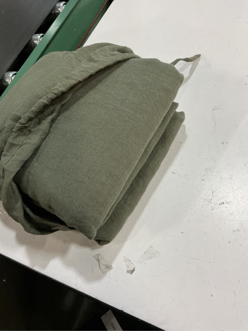 Condition photo showing Good Condition for  quince double flange duvet cover set king / cal king dusty olive