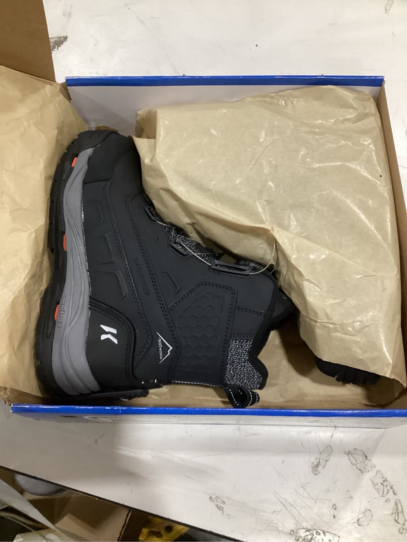 Condition photo showing New/Like New for korkers men's snowmaggedon winter boots - insulated and waterproof - includes interchangeable snowtrac lug sole 9 black