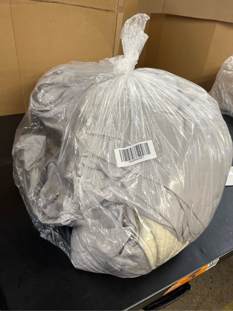 Condition photo showing Good Condition for bamboo duvet cover set, king, light grey
