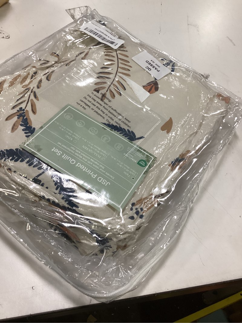 Condition photo showing New/Like New for JSD Floral Quilt Set Twin Size, 2 Piece Printed Bedspreads Coverlet with Pillow Sham, Soft Microfiber Quilted Blanket Boho Floral Twin