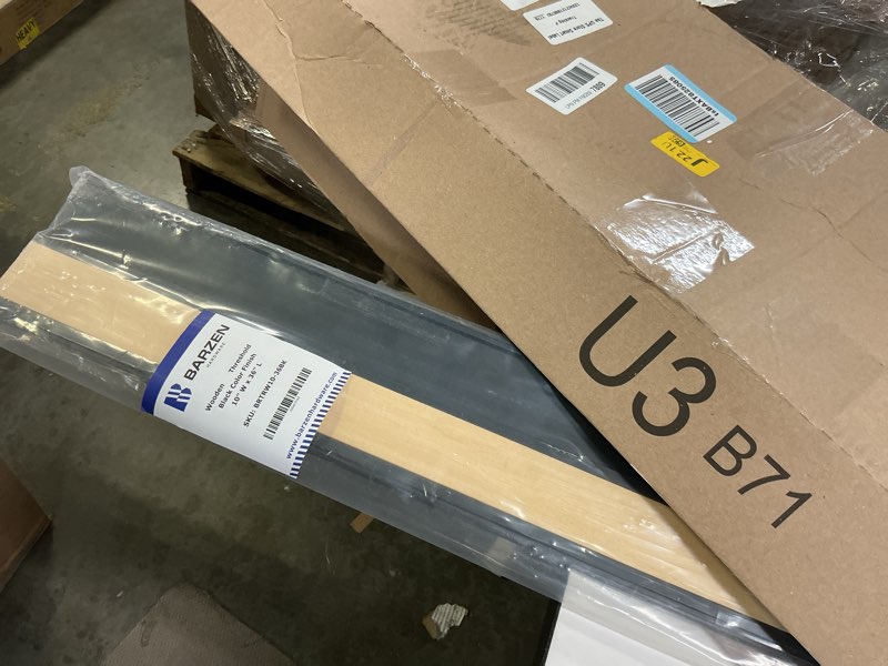 Condition photo showing Good Condition for door threshold for exterior door - outswing exterior door threshold seal, fixed bumper sill with q-lon seal draft stoper, wood base with aluminum top - 36 inches (dark bronze, 36") 36" black