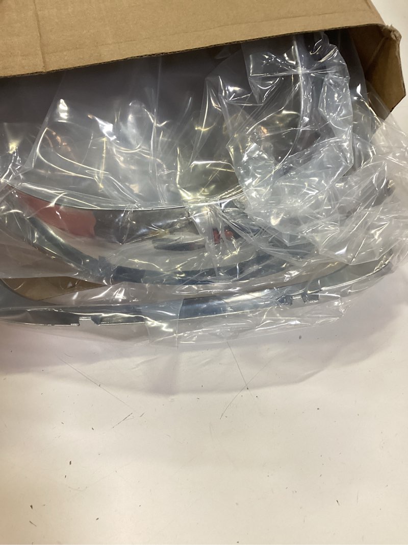 Condition photo showing New/Like New for rear lamp frame bezel guard 1 pair tail lamp frame bezel protector for mini cooper countryman estate f60 2017 2018 2019 2020 2021 2022 2023, taillight trim rings 51712414989 chrome(l&r)