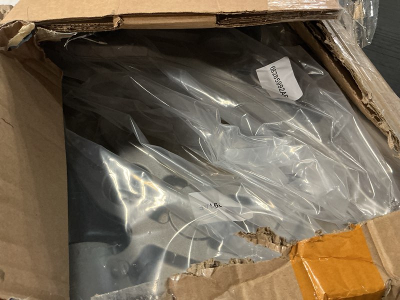 Condition photo showing Good Condition for Front Left and Right Side Lower Suspension Control Arm for Jeep Cherokee 2019-2023