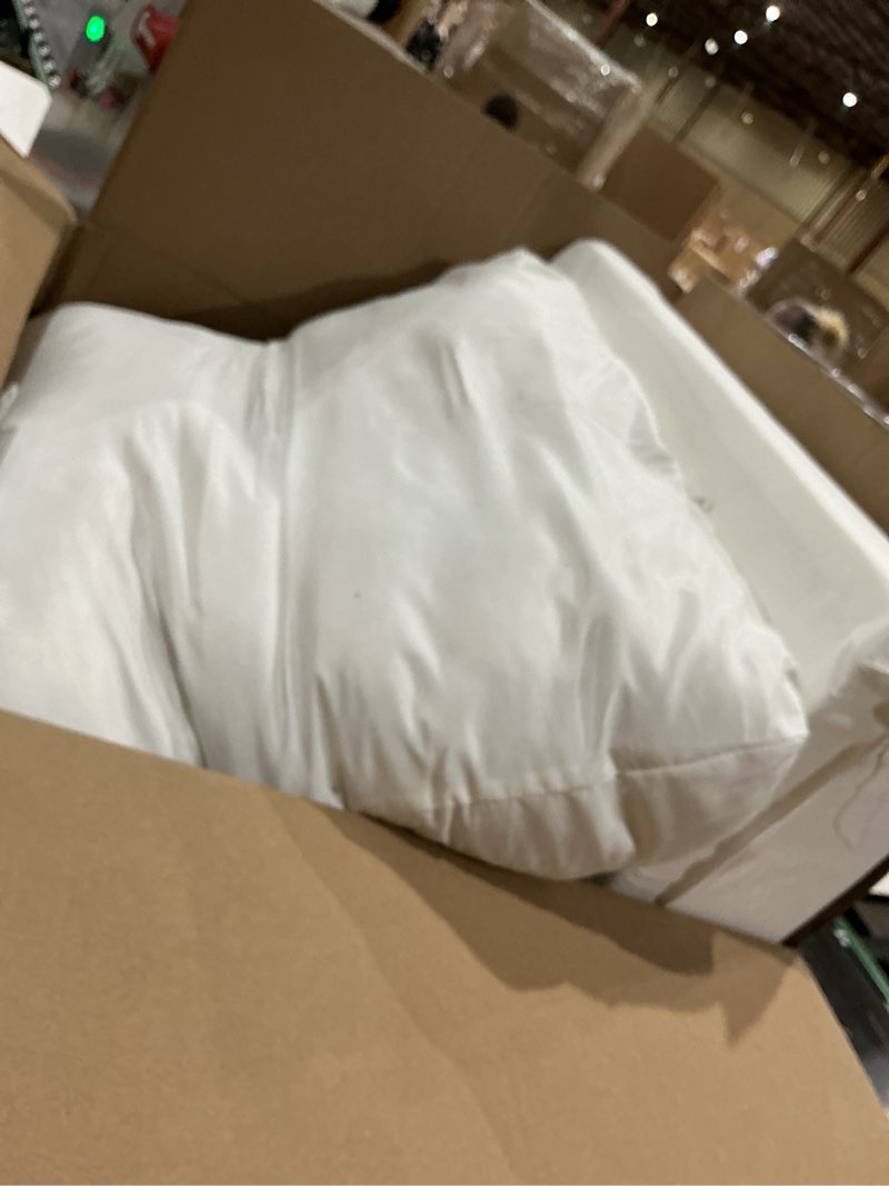Condition photo showing Good Condition for goodgoods 25 x 25 outdoor patio deep seat cushions 2-pack, 1000+ hours fade-resistant & water-resistant outdoor furniture chair cushions with 30d high-resilience foam for sofa chair, indigo indigo 25''x25''x5.5''