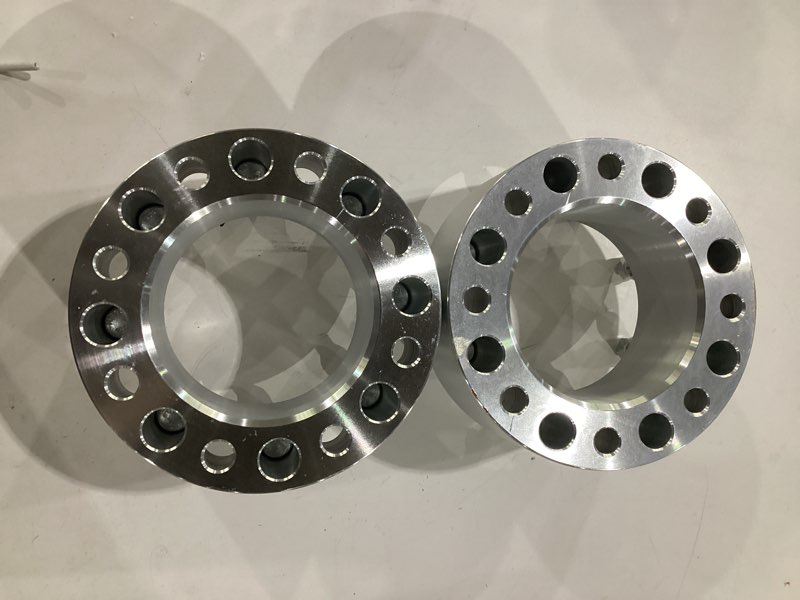 Condition photo showing As Is for wheel spacers