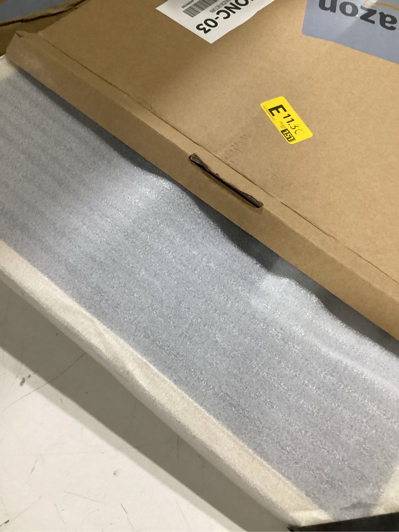 Condition photo showing Good Condition for 16x20 diamond painting frame 40x50cm diamond art frames , display pictures16x20inch,35x45cm with mat, solid wood diamond painting frame picture frame wood color (fk0051)