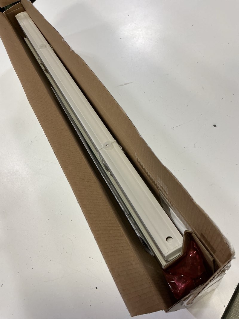 Condition photo showing Good Condition for mainstays 1" cordless vinyl light filtering mini blinds, white, 23" w x 42" l