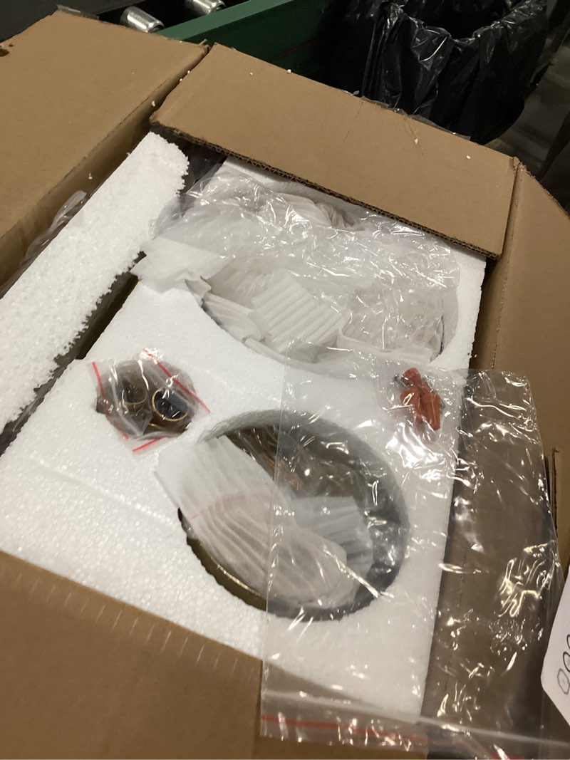 Condition photo showing Good Condition for Mid Century Brass Black Chandelier Italian Style for Dining Room, Entryway, Home Office/Study, Kitchen, Bar, Bedroom, Handcrafted of Steel and Aluminum (3 Lights Chandelier)