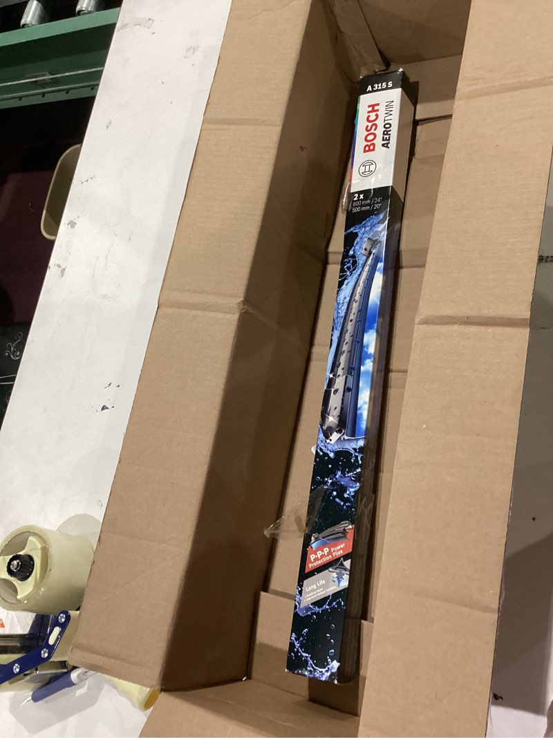 Condition photo showing As Is for bosch 3397014315 aerotwin oe replacement wiper blades driver & passenger side - set of 2 (24" & 20") combo pack (24" & 20") denso top lock