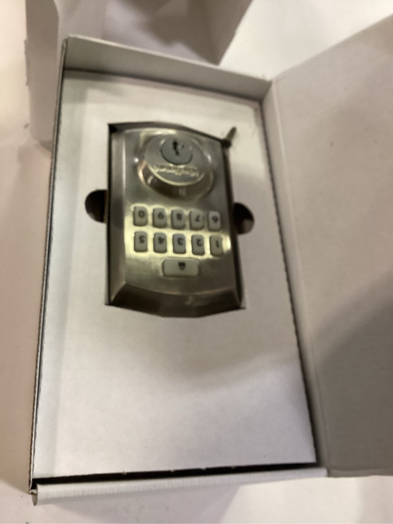 Condition photo showing Good Condition for Kwikset 9260TRL-15S Traditional SmartCode Keypad Electronic Deadbolt SmartKey Satin Nickel Finish