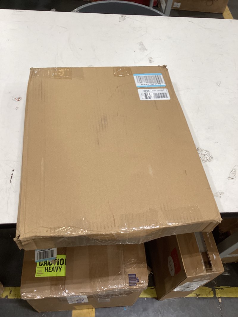 Condition photo showing Good Condition for the item shown is an aqualine esmeralda soft-close toilet seat.
