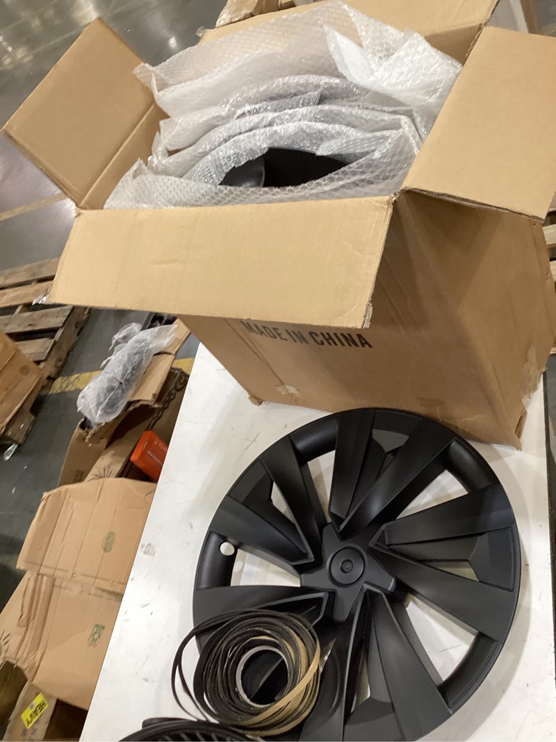 Condition photo showing Good Condition for 19 inch wheel covers for tesla model y, 4pcs matte black abs hubcaps with rim protectors, compatible with 2025-2026 model yjuniper