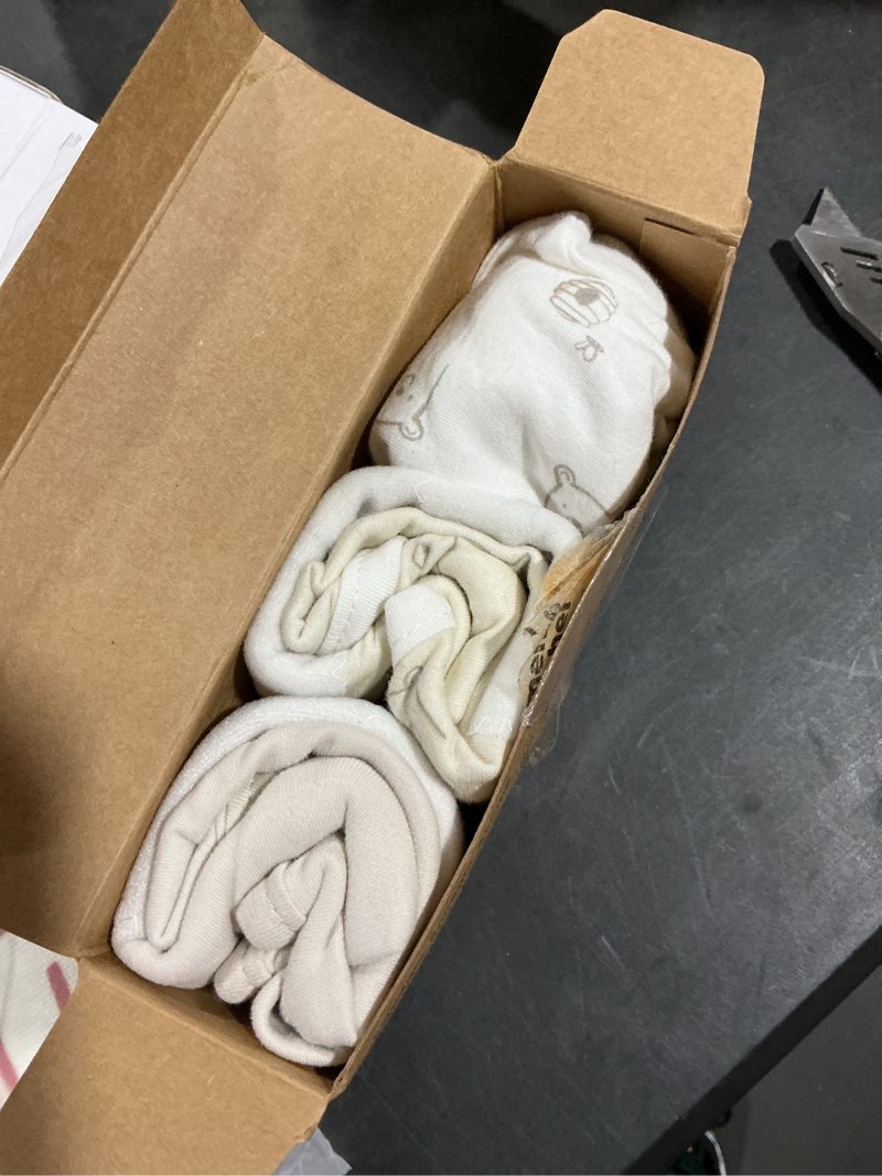 Condition photo showing New/Like New for 3-Pack Organic Baby Swaddle Sleep Sacks - Swaddles for Newborns, Infant 0-3 Months, Baby Girls, Boys, Soft & Snug Newborn Sleep Sack, Nursery Swaddling Blankets (Bumble Bear, OS) One Size (0-3 months) Bumble Bear