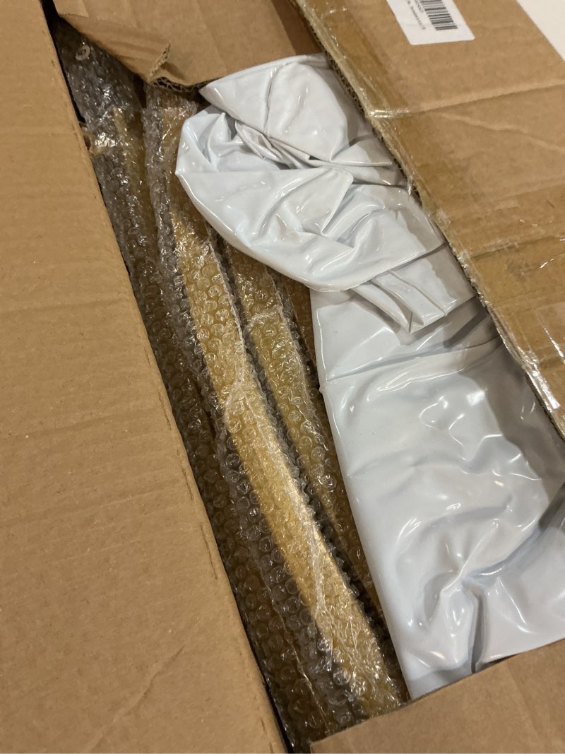 Condition photo showing Good Condition for Gold Metal Heart-Shape Wedding Arch Stand Floral & Balloon Backdrop Frame with Base for Wedding, Birthday, Graduation, Bridal Shower Party Decorations in 8.8 x 7.7ft