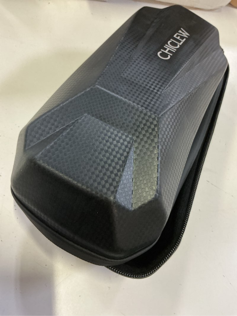 Condition photo showing Good Condition for chiclew portable electric scooter bag, quick release scooter storage bag with 2l/3l large capacity, waterproof front handlebar bag for carrying phone, wallet, tools carbon black 3l