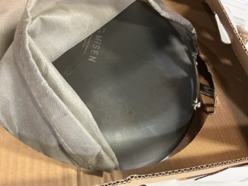 Condition photo showing Good Condition for misen carbon nonstick™ frying pan – carbon steel pan, naturally nonstick no-coating surface, ultra-durable & oven-safe, induction & gas compatible - 12 inch