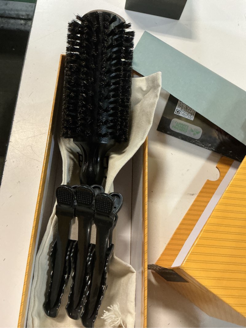 Condition photo showing Good Condition for belula 100% soft boar bristle round brush for blow drying set. round hair brush with large 2.4” wooden barrel. hairbrush ideal to add volume and body. free 3 x hair clips & travel bag large barrel 2.4"
