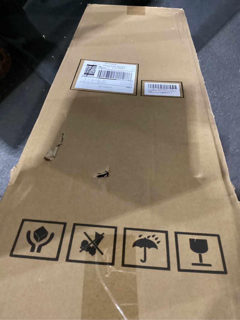 Condition photo showing New/Like New for LevvArts Huge 7 Pieces New York City Canvas Wall Art Manhattan Skyline Night View Picture Painting M