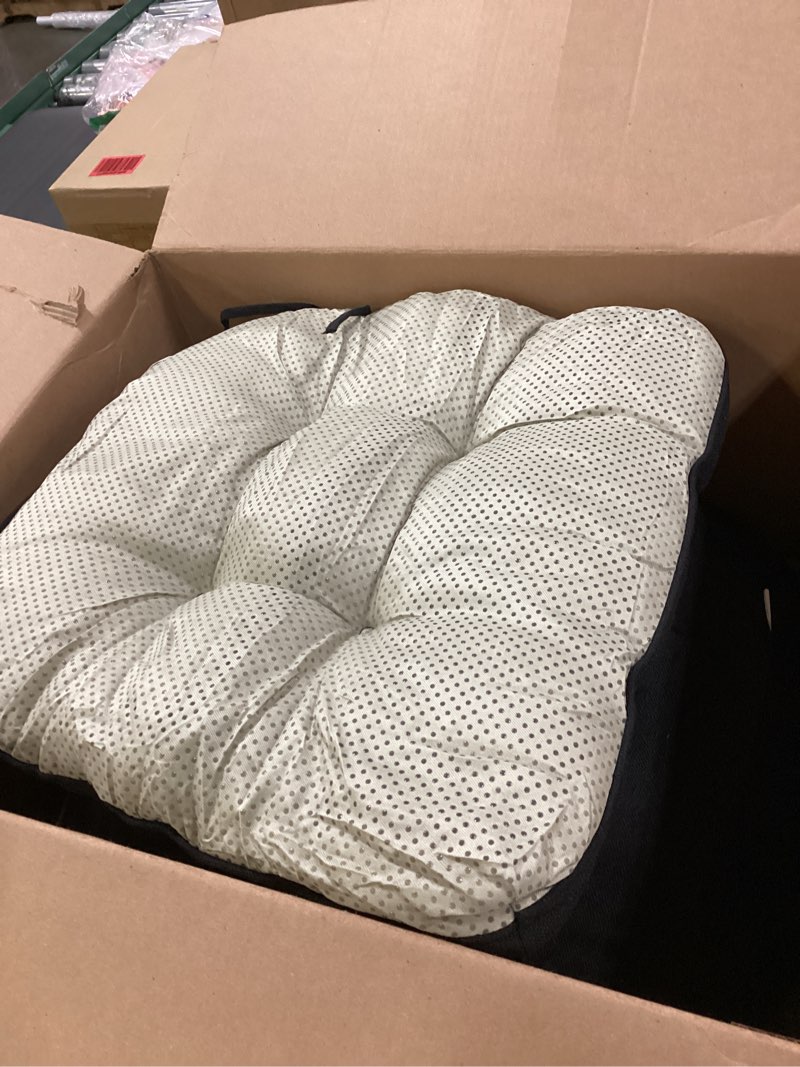 Condition photo showing New/Like New for ELFJOY Chair Cushions for Dining Chairs Set of 4 Office Chair Cushion 18x18x3 Inches Kitchen Chair Pads Soft and Comfortable Seat Cushion with Ties and Non Slip Backing, Black