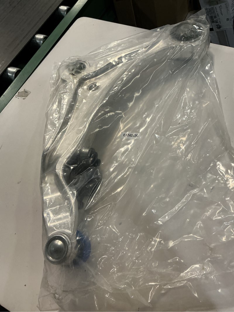 Condition photo showing Good Condition for a-premium front right lower control arm, with ball joint & bushing, compatible with nissan quest 2011 2012 2013 2014 2015 2016 2017 front right wheel (passenger side)