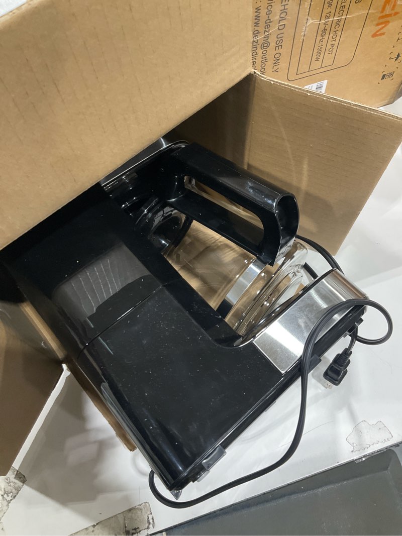 Condition photo showing Good Condition for Amazon Basics Programmable 12 Cup Drip Coffee Maker, Coffee Machine with Glass Coffee Pot (1.9 Qt), Auto Shut-off, Touch Screen, Auto Pause, Removable Filter Basket, Black & Silver 12-Cup Programmable - New Model