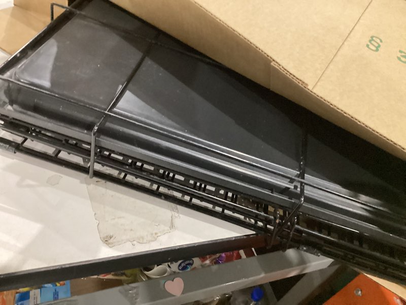 sweetcrispy 24-inch single-door dog crate–durable metal pet kennel with secure lock, foldable design