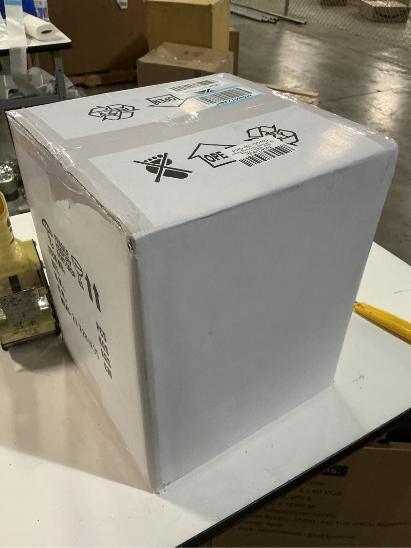 Condition photo showing New/Like New for 10 Inch Globe Pendant Light Black Mid Century Pendant Light Contemporary Globe Pendant Lights Clear Glass Pendant Lights Adjustable Hanging Light Fixture Clear Glass with Black Finish for Dining Room Clear & Black 10 inch