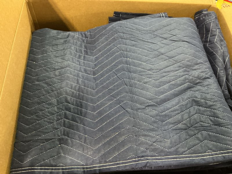Condition photo showing Good Condition for Peryiter 2 Pack 96'' x 80'' Extra Large Moving Blankets 4.4 lb Heavy Duty Moving Pads and Packing Blankets Thick Quilted Shipping Furniture Pads for Furniture Artwork Floor, Royal Blue